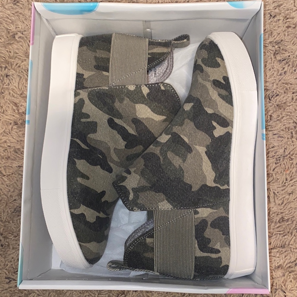 Brand new wedge sneakers